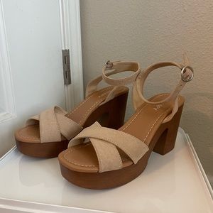 Tan wedges